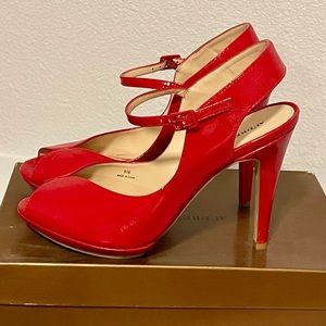 Audrey Brooke “Jana” Heels
Gorgeous Hot Red - Size 9.5M